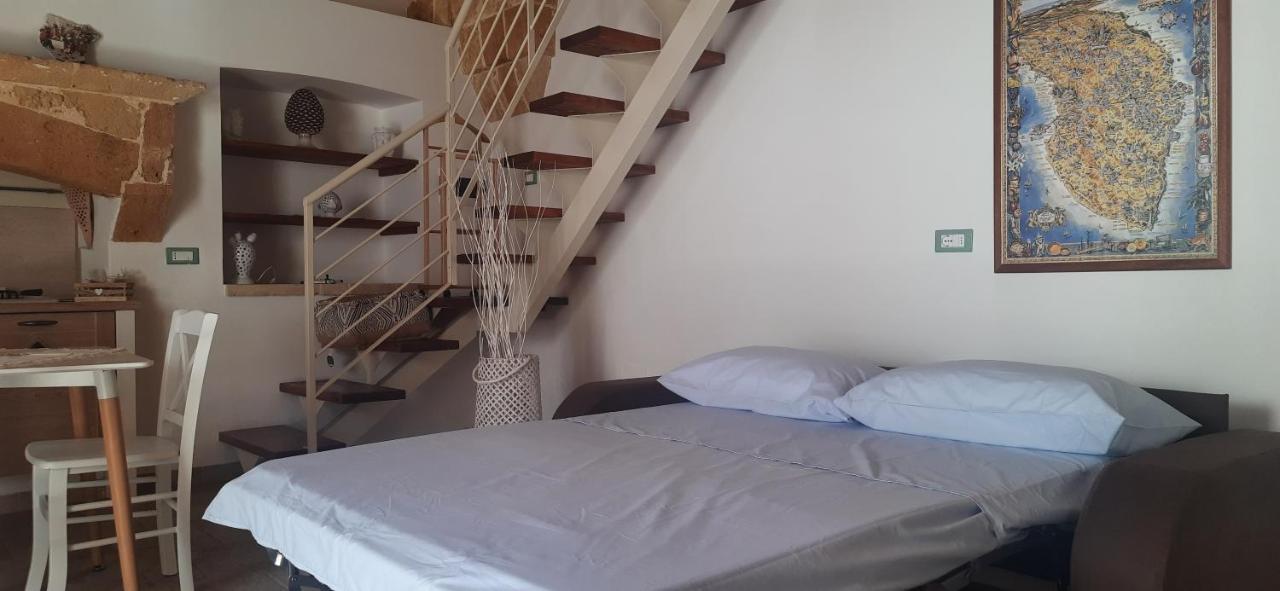 Casa Vacanze Salento Vicosoluna 모르치아노 디 루카 외부 사진